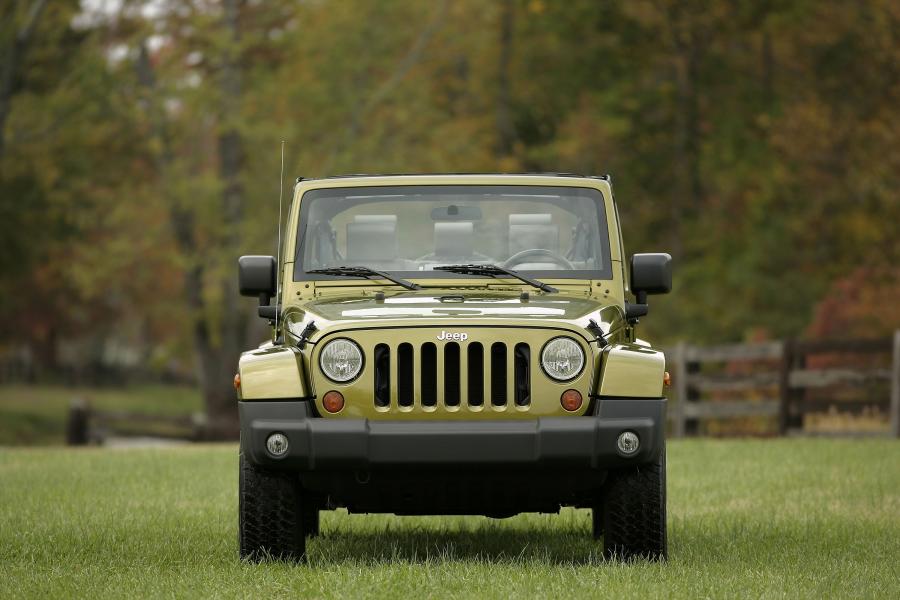  Jeep Wrangler Sahara Unlimited 2006 года  (фото 64 из 121)